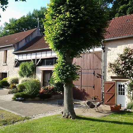 Bed and Breakfast La Ferme Du Vintue Etrechy  Exterior foto